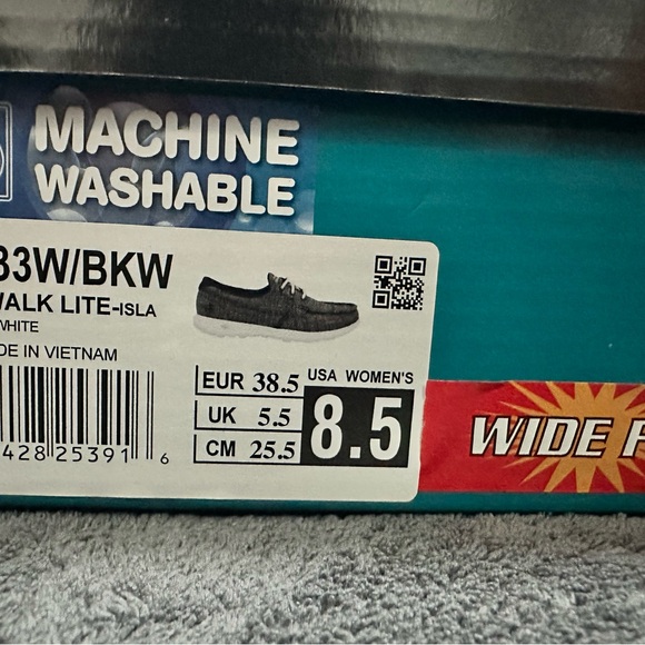 Skechers Women's Gray Athletic Shoes - Picture 8 of 10